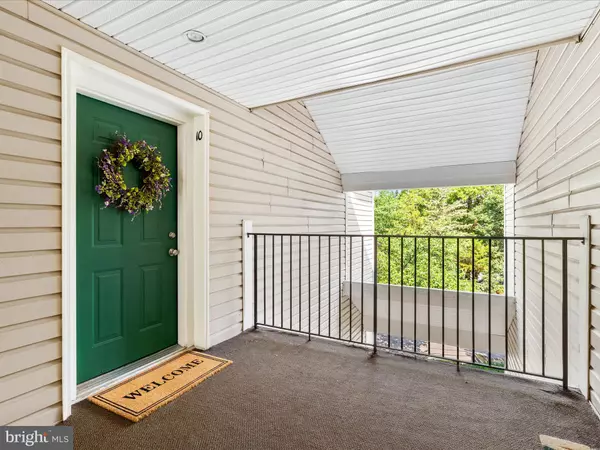 Rockville, MD 20850,15302 DIAMOND COVE TER #10-3