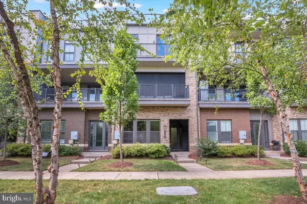 23088 LAVALLETTE SQ, Ashburn, VA 20148