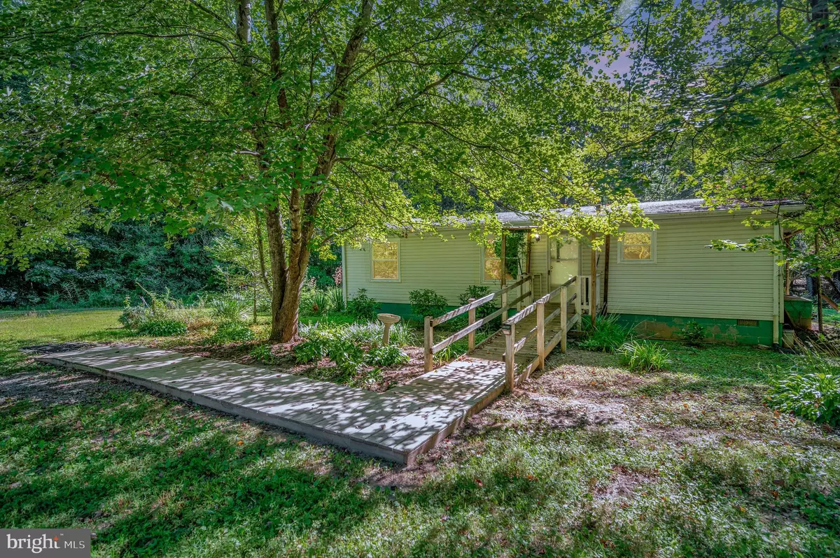 Louisa, VA 23093,13500 SHANNON HILL RD
