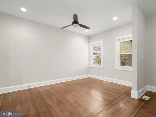 Baltimore, MD 21229,794 N GRANTLEY ST