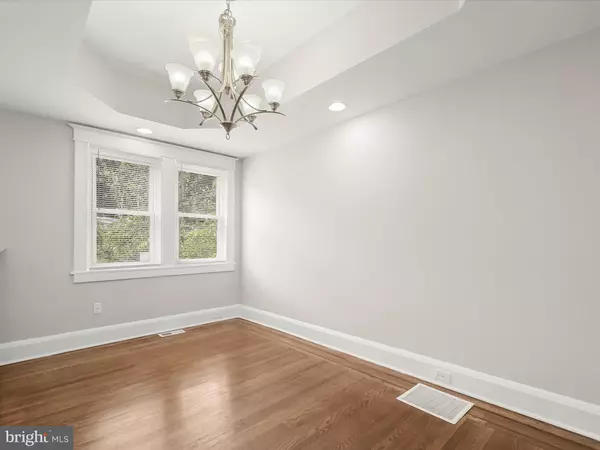 Baltimore, MD 21229,794 N GRANTLEY ST