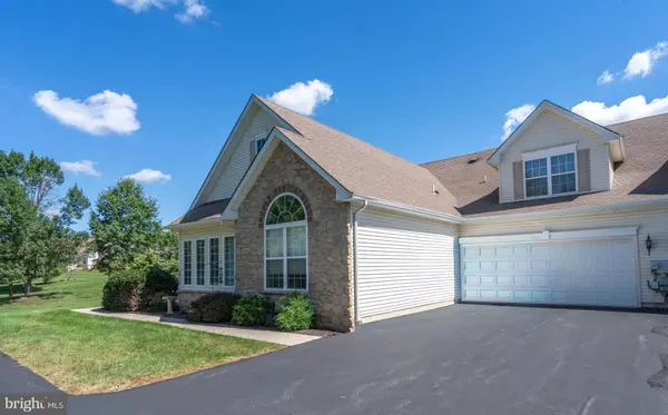 Pennsburg, PA 18073,1127 BURGUNDY CIR