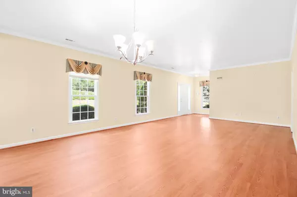 Fredericksburg, VA 22407,11212 SILVERSMITH LN