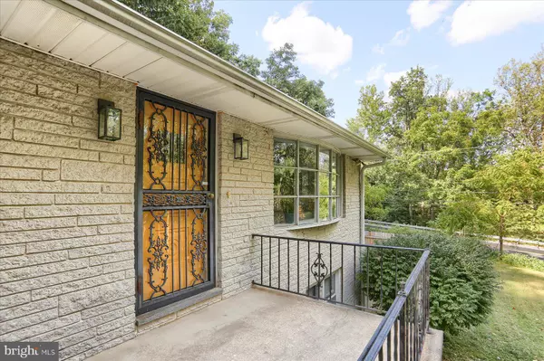 Dover, PA 17315,5790 CARLISLE RD