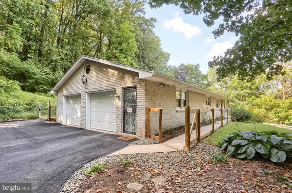 Dover, PA 17315,5790 CARLISLE RD