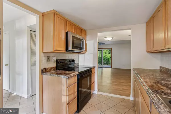 Lansdale, PA 19446,210 BERWICK PL #20E