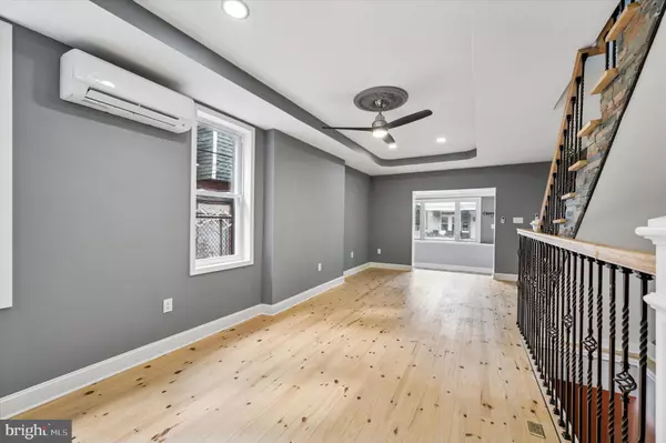 Philadelphia, PA 19143,5556 OSAGE AVE