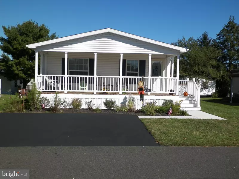 635 STREAM VIEW DR, North Wales, PA 19454