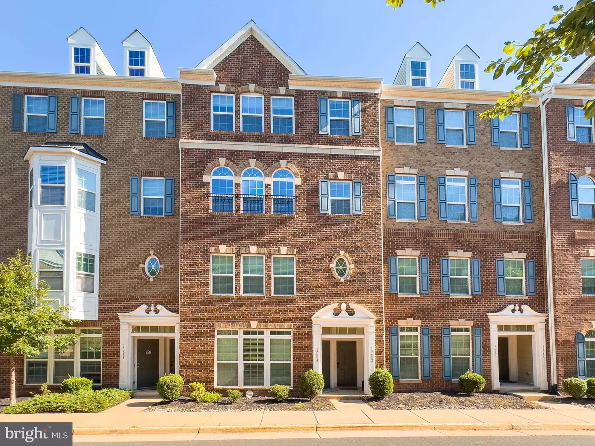 Herndon, VA 20171,13682 ENDEAVOUR DR #19D