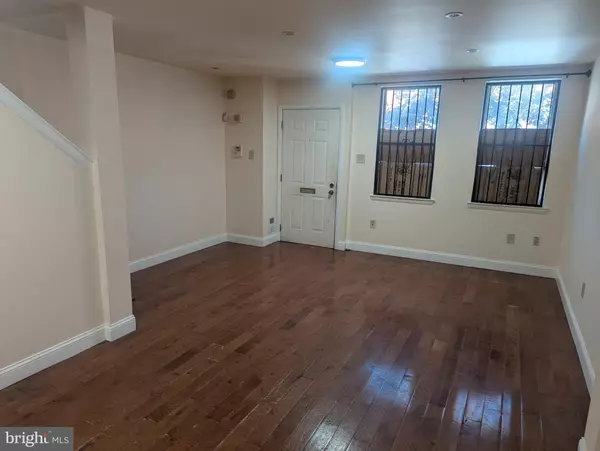 Philadelphia, PA 19121,1624 W DIAMOND ST