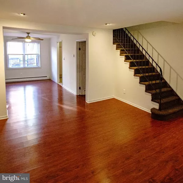 2033 S BUCKNELL ST, Philadelphia, PA 19145