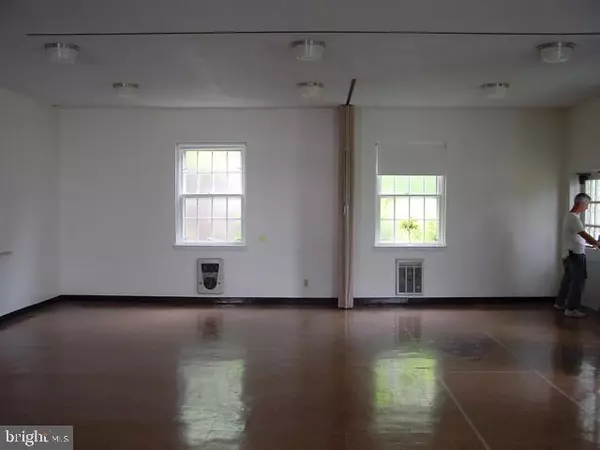 Spring Mills, PA 16875,123 LONG ST