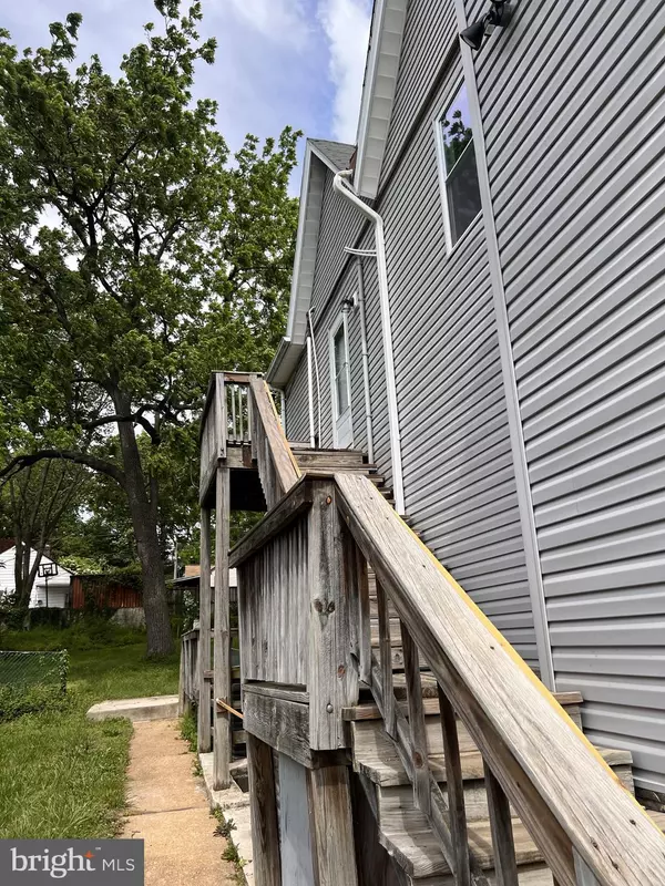 Baltimore, MD 21206,5906 BENTON HEIGHTS AVE #1ST FLOOR