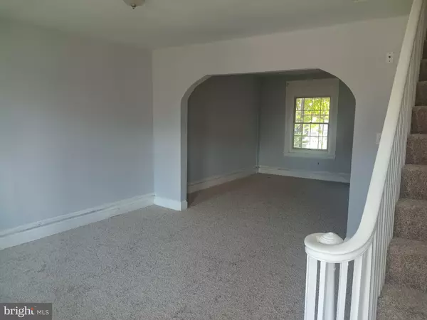 Baltimore, MD 21213,3403 LYNDALE AVE