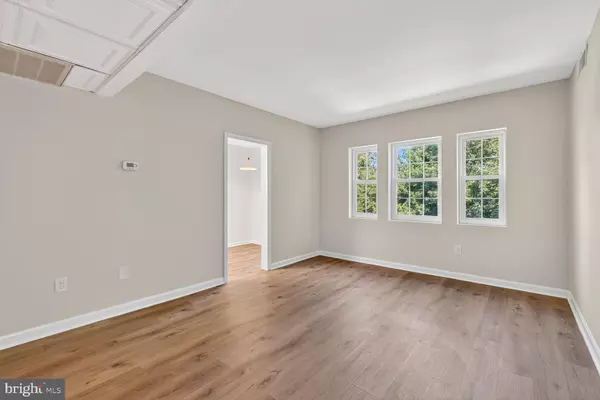 Arlington, VA 22201,1741 N TROY ST #8-428