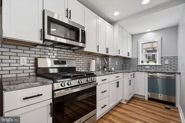 6642 LOTUS RD, Philadelphia, PA 19151