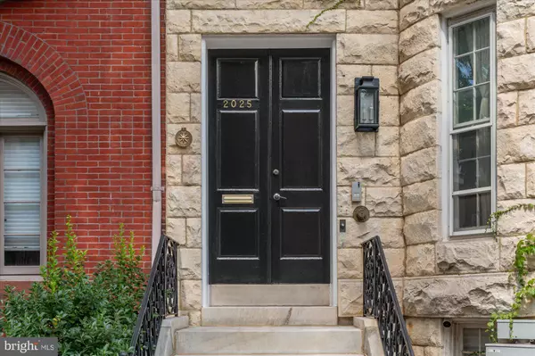 Washington, DC 20009,2025 HILLYER PL NW #4