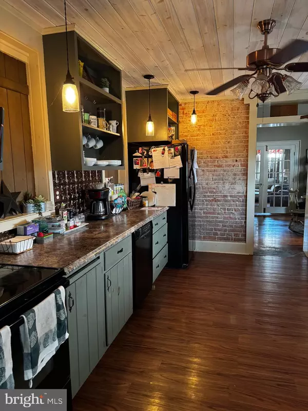 Hanover, PA 17331,203 YORK ST