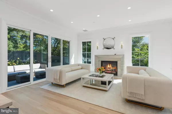 Washington, DC 20016,4200 49TH ST NW