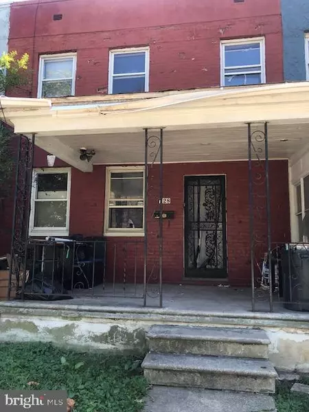 728 TULIP ST, Camden, NJ 08104