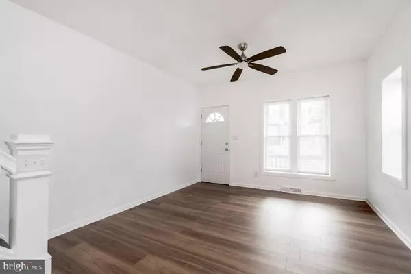 Allentown, PA 18102,909 S HALL ST