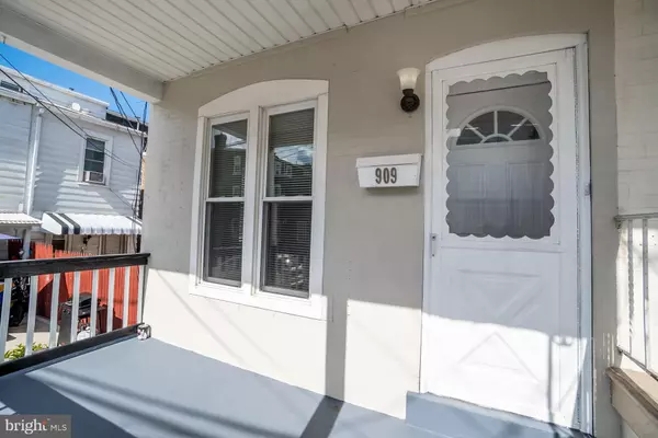 Allentown, PA 18102,909 S HALL ST