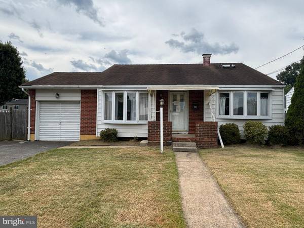 16 FALMOUTH RD, Hamilton, NJ 08620