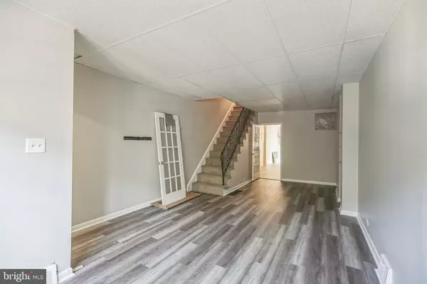 Philadelphia, PA 19147,227 DICKINSON ST