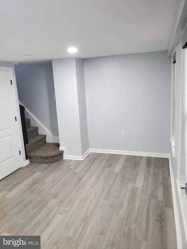 Dover, DE 19904,8 S GOVERNORS AVE