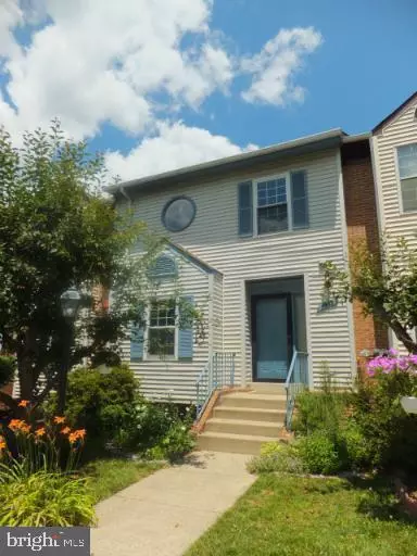 5925 HEATHERWOOD CT, Alexandria, VA 22310