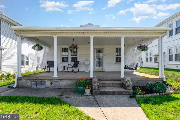 Mount Wolf, PA 17347,161 N 3RD ST