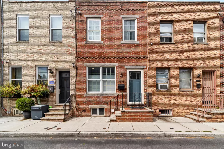 1814 S JUNIPER ST, Philadelphia, PA 19148