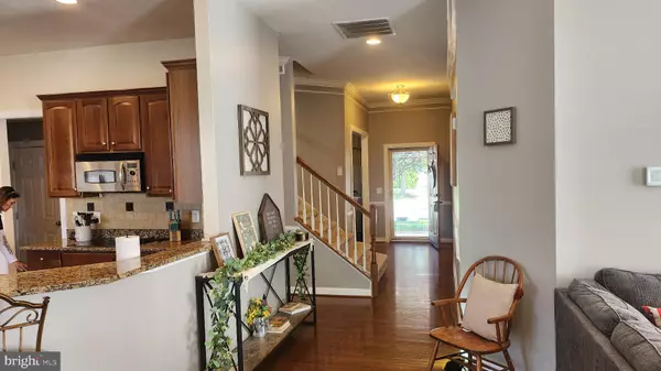 Martinsburg, WV 25403,156 FLIGHT O ARROWS