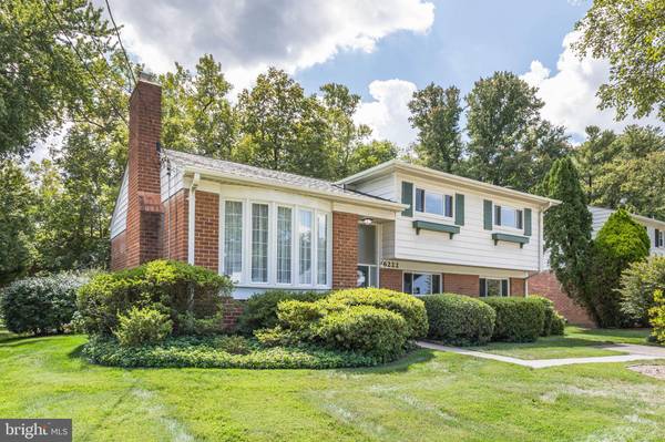 Bethesda, MD 20817,6222 ROCKHURST RD