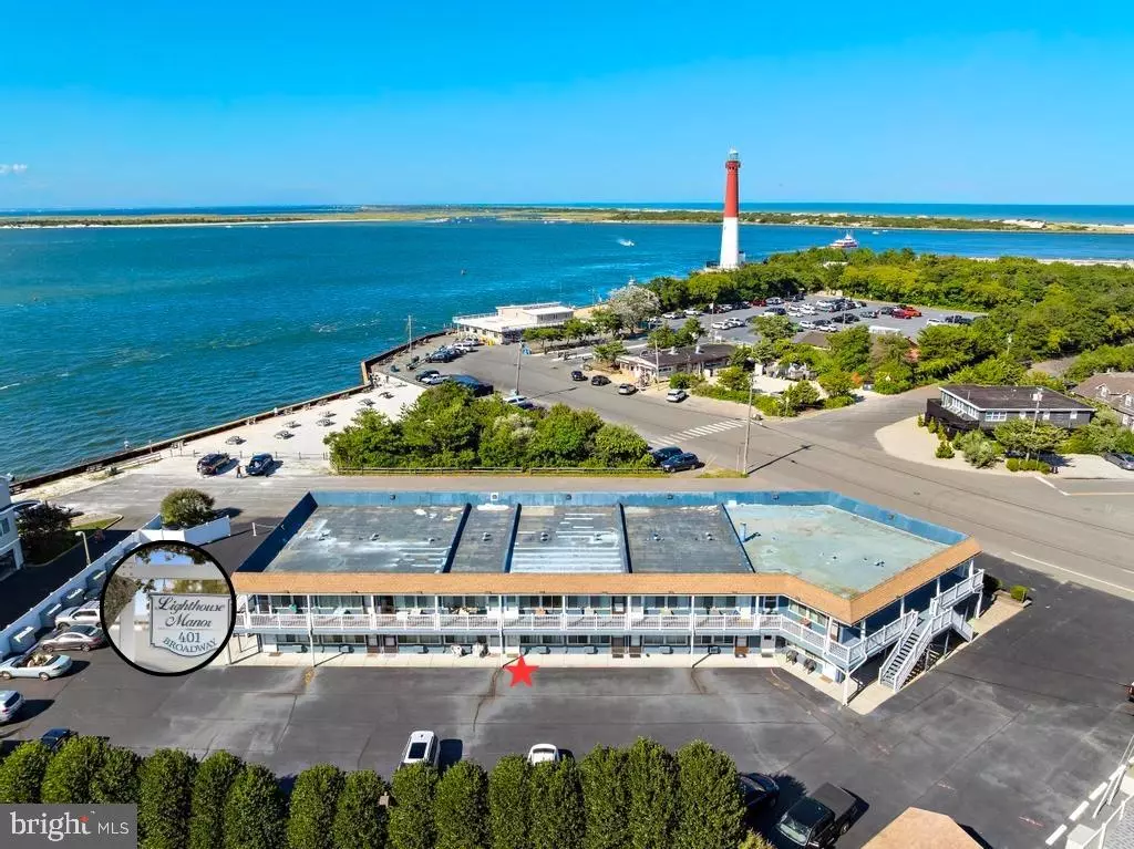 Barnegat Light, NJ 08006,401 BROADWAY #6