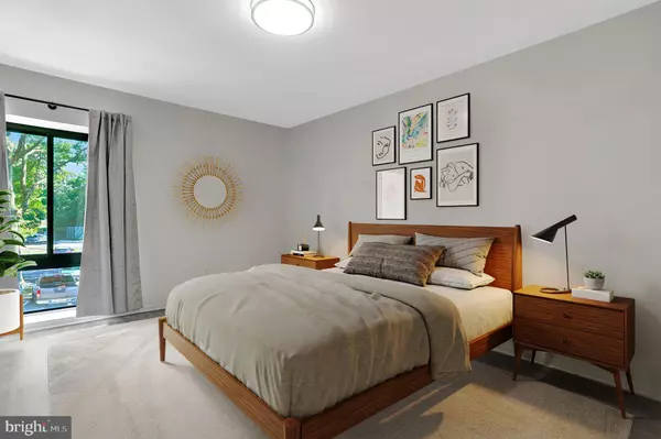 Falls Church, VA 22041,6141 LEESBURG PIKE #202