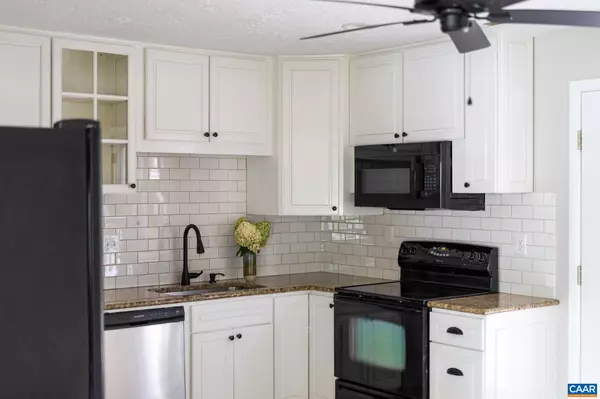 Crozet, VA 22932,6128 ALBERTA DR