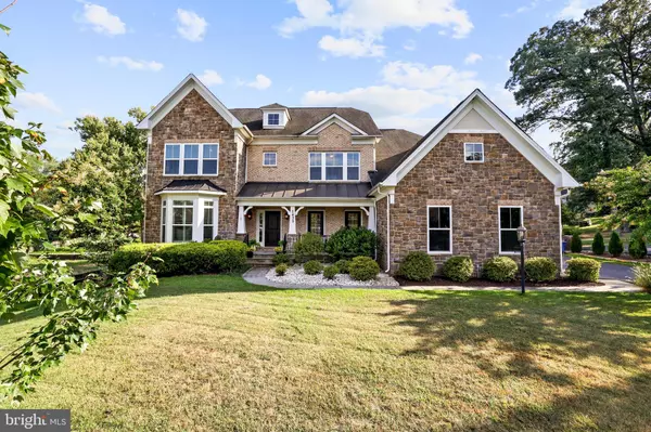 Falls Church, VA 22042,7435 MASON LN