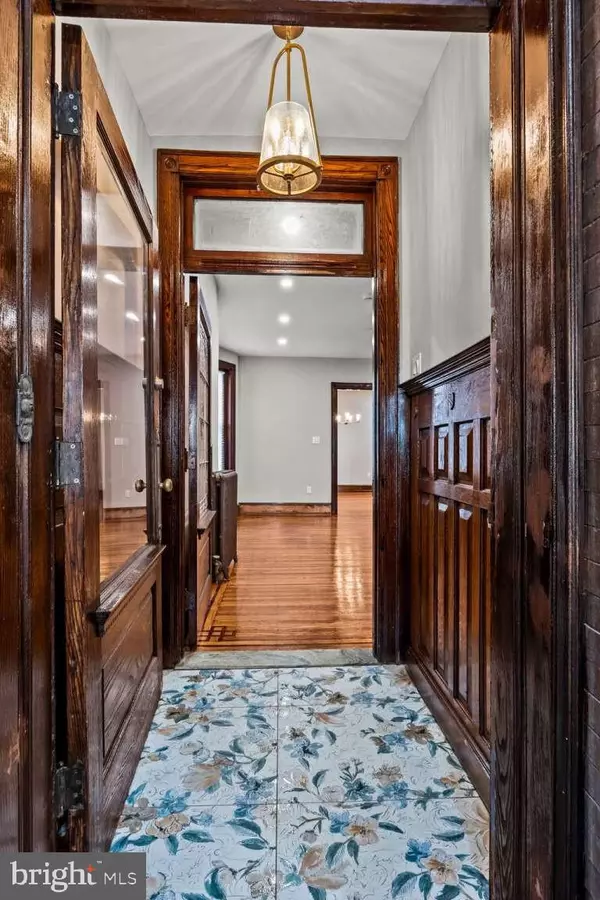 Philadelphia, PA 19143,5304 CATHARINE ST