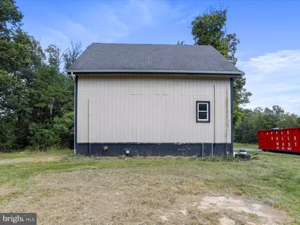 Hedgesville, WV 25427,2167 FULTON RD