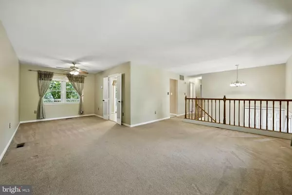 Springfield, VA 22153,8926 APPLECROSS LN