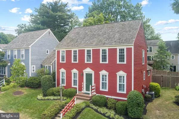 Reston, VA 20194,11711 OLD BAYBERRY LN