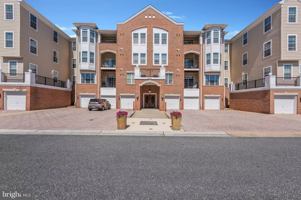 Odenton, MD 21113,8600 ROAMING RIDGE WAY #106