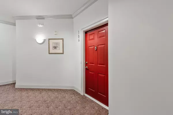 Odenton, MD 21113,8600 ROAMING RIDGE WAY #106