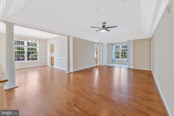 Odenton, MD 21113,8600 ROAMING RIDGE WAY #106