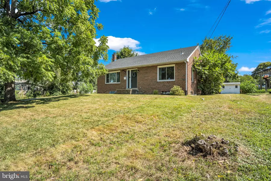 268 CARLISLE AVE, Enola, PA 17025