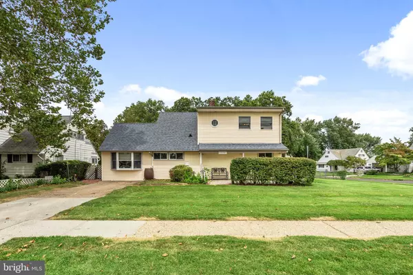 131 EVERTURN LN, Levittown, PA 19054