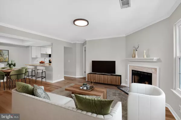 Rockville, MD 20852,5804 INMAN PARK CIR #120