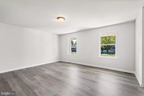 Williamstown, NJ 08094,1051 NEW BROOKLYN RD