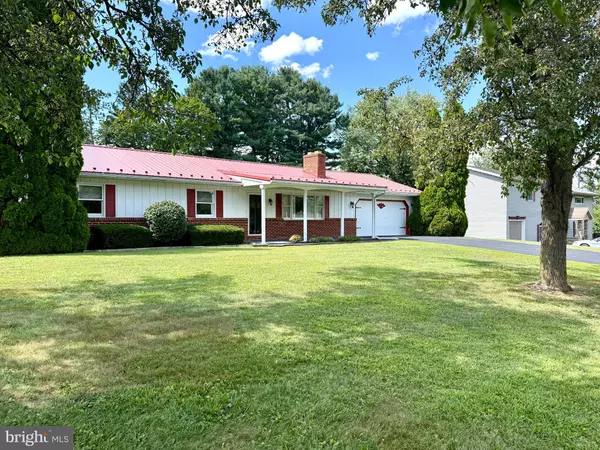 Fayetteville, PA 17222,217 MCCROSSON DRIVE